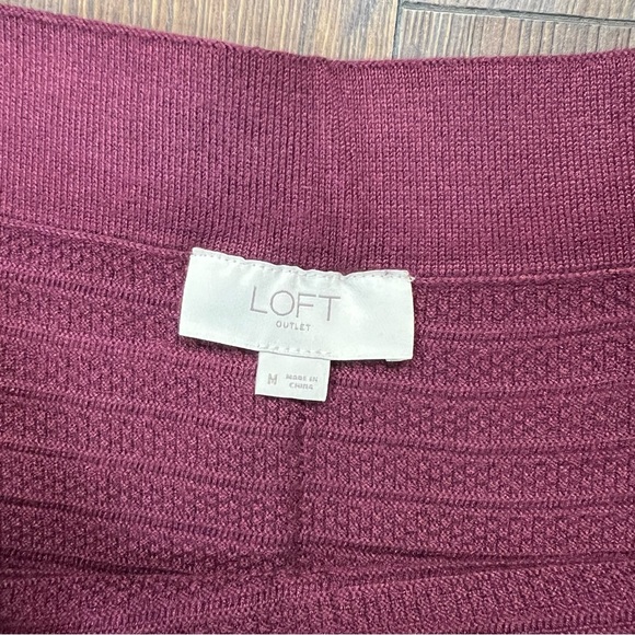 Loft Outlet Knit pencil skirt SZ MED - Picture 3 of 4